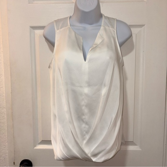 White Dressy Top - Picture 4 of 10